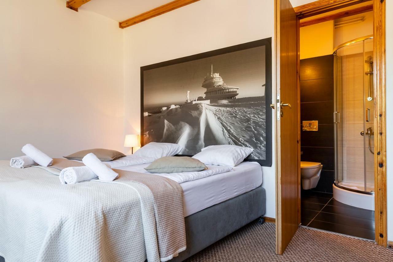 Hotel Ariston 카르파츠 외부 사진